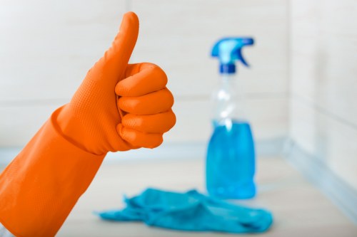 Commercial office cleaning service in Croydon