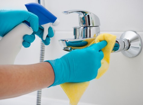 Deep cleaning support for a Croydon home kitchen and bathroom